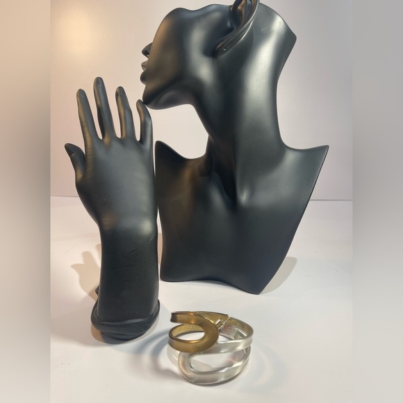 Two Tone Hinged Metal Bracelet - Picture 5 of 5